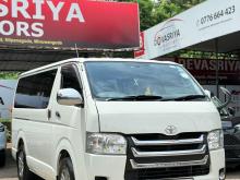 https://riyasewana.com/uploads/toyota-kdh-2810215510793.jpg