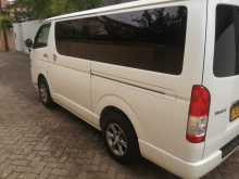 https://riyasewana.com/uploads/toyota-kdh-29213228606.jpg