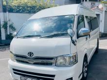 Toyota KDH 2010 Van