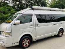 Toyota KDH 2006 Van