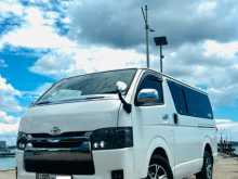 Toyota KDH 2006 Van