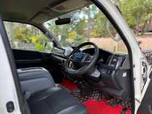https://riyasewana.com/uploads/toyota-kdh-513253422372.jpg