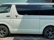 https://riyasewana.com/uploads/toyota-kdh-519111317884.jpg