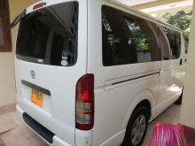 https://riyasewana.com/uploads/toyota-kdh-51954476964.jpg