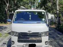 Toyota KDH 2017 Van
