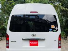 https://riyasewana.com/uploads/toyota-kdh-61522416504.jpg