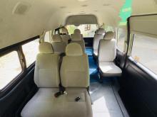 https://riyasewana.com/uploads/toyota-kdh-61522416806.jpg