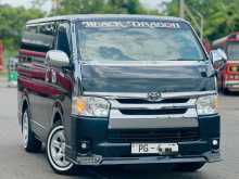 https://riyasewana.com/uploads/toyota-kdh-914492322753.jpg