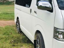 https://riyasewana.com/uploads/toyota-kdh-dark-109360124204.jpg