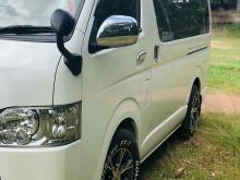 https://riyasewana.com/uploads/toyota-kdh-dark-109360124405.jpg