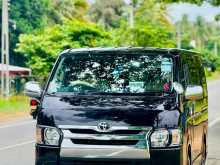Toyota KDH DARK PRIME SUPER GL 2015 Van