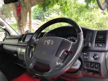 https://riyasewana.com/uploads/toyota-kdh-dark-2015-67215612264.jpg