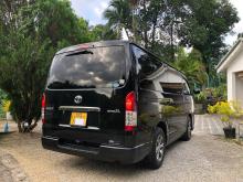 https://riyasewana.com/uploads/toyota-kdh-dark-207033117463.jpg