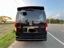 https://riyasewana.com/uploads/toyota-kdh-dark-3022194424291.jpg