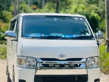 https://riyasewana.com/uploads/toyota-kdh-dark-41354126241.jpg