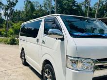 https://riyasewana.com/uploads/toyota-kdh-dark-41354136064.jpg