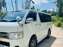 https://riyasewana.com/uploads/toyota-kdh-dark-41354136355.jpg