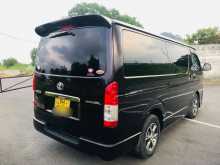 https://riyasewana.com/uploads/toyota-kdh-dark-92055034773.jpg
