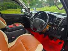 https://riyasewana.com/uploads/toyota-kdh-darkprime-2015-67200712494.jpg