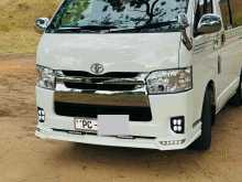 Toyota Kdh DX 2007 Van