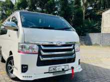 Toyota KDH Flat Roof 2017 Van