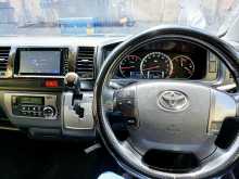 https://riyasewana.com/uploads/toyota-kdh-gdh-2018-913203412424.jpg