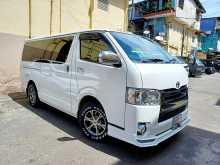 https://riyasewana.com/uploads/toyota-kdh-gdh-2018-913203412883.jpg