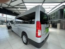https://riyasewana.com/uploads/toyota-kdh-gdh-2313385017786.jpg