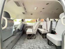 https://riyasewana.com/uploads/toyota-kdh-gdh-301052096786.jpg
