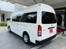 https://riyasewana.com/uploads/toyota-kdh-gdh-612443122963.jpg