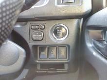 https://riyasewana.com/uploads/toyota-kdh-gdh-913213517444.jpg