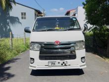 https://riyasewana.com/uploads/toyota-kdh-gl-69503317526.jpg