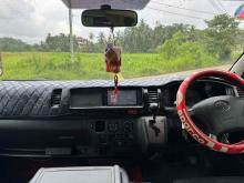 https://riyasewana.com/uploads/toyota-kdh-hiace-1715152124351.jpg