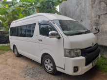 https://riyasewana.com/uploads/toyota-kdh-hiace-410235922083.jpg