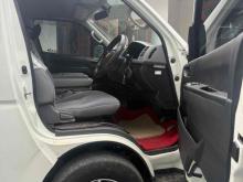 https://riyasewana.com/uploads/toyota-kdh-high-129572624211.jpg