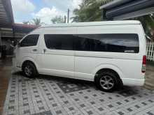 https://riyasewana.com/uploads/toyota-kdh-high-1311074022222.jpg