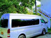 https://riyasewana.com/uploads/toyota-kdh-high-141852284763.jpg