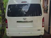 https://riyasewana.com/uploads/toyota-kdh-high-2022-2411035212783.jpg