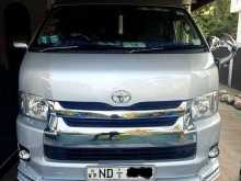https://riyasewana.com/uploads/toyota-kdh-highroof-11444444683.jpg