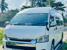 Toyota Kdh High Roof 221 2010 Van