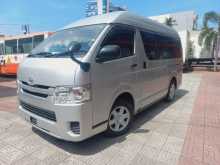 https://riyasewana.com/uploads/toyota-kdh-highroof-2015-1411511612842.jpg
