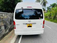 https://riyasewana.com/uploads/toyota-kdh-highroof-2917484922812.jpg