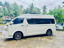 https://riyasewana.com/uploads/toyota-kdh-hiroof-1415525522023.jpg
