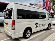 https://riyasewana.com/uploads/toyota-kdh-hiroof-4155954513.jpg
