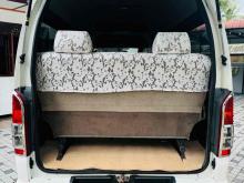 https://riyasewana.com/uploads/toyota-kdh-medium-178534424263.jpg