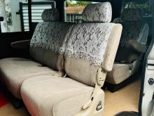 https://riyasewana.com/uploads/toyota-kdh-medium-189565624763.jpg