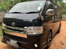 Toyota KDH Super Gl 201 2014 Van