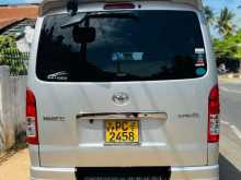 https://riyasewana.com/uploads/toyota-kdh-original-271430014273.jpg