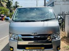 https://riyasewana.com/uploads/toyota-kdh-original-271430386956.jpg