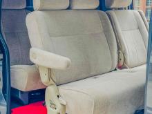 https://riyasewana.com/uploads/toyota-kdh-original-38053024672.jpg